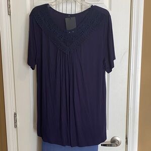 Chic Navy Women's Blouse with Lace Detail